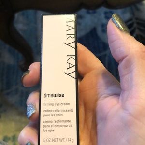 Time wise firming eye cream